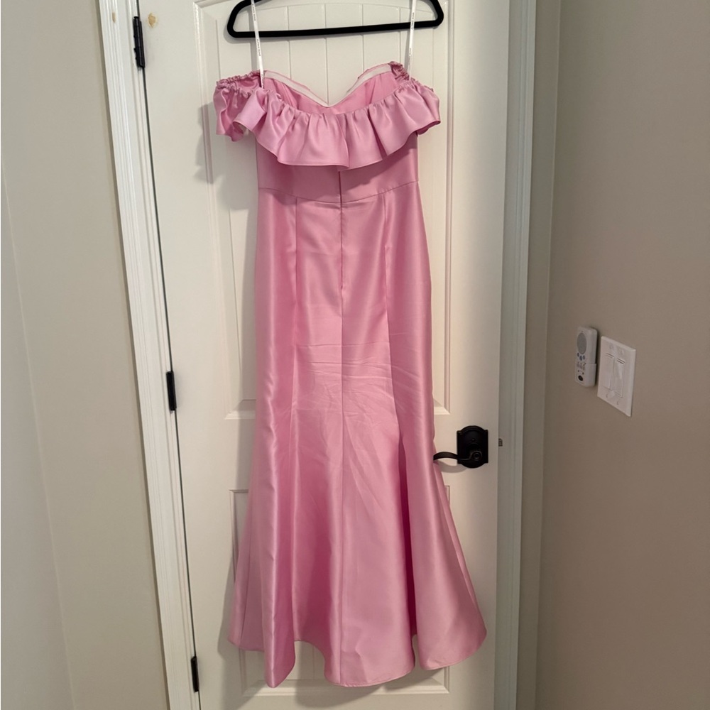 ALFRED SUNG Off-Shoulder Pink Dress - Picture 5 of 6